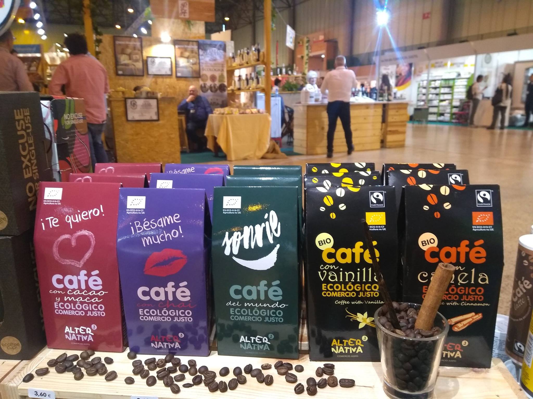 AlterNativa3 en la feria BioCultura Sevilla 2019