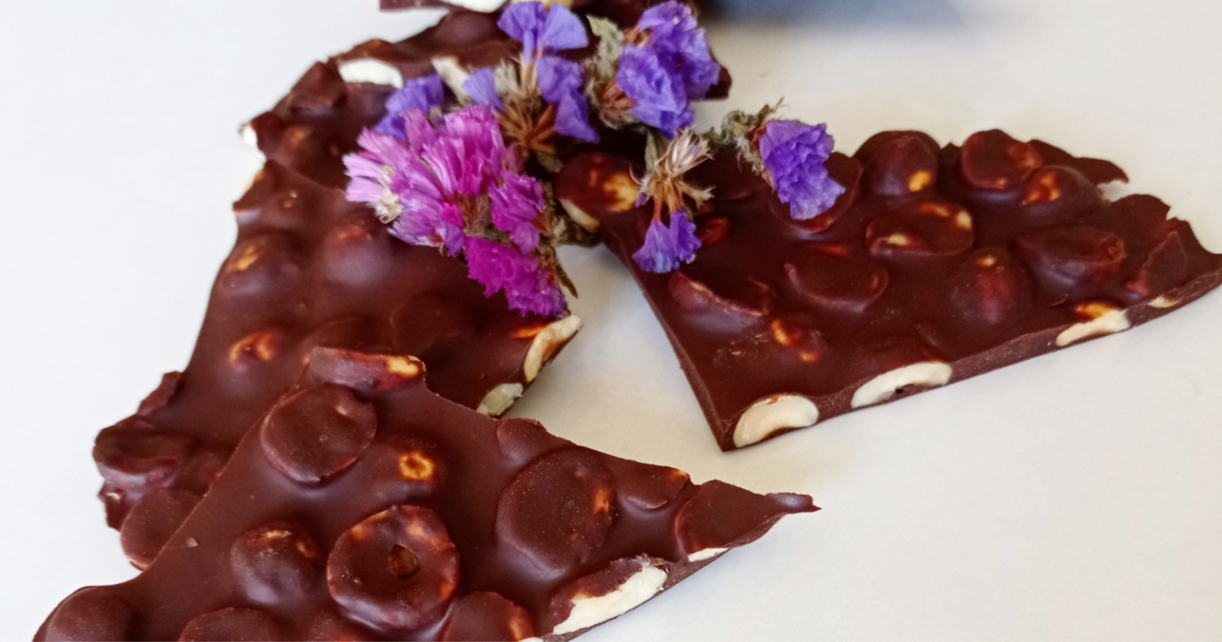 Receta de tejas de chocolate y avellanas